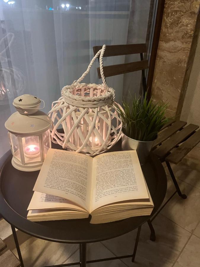 Azzurro Premium Apartment On Bulevard Bogoridi 부르가스 외부 사진